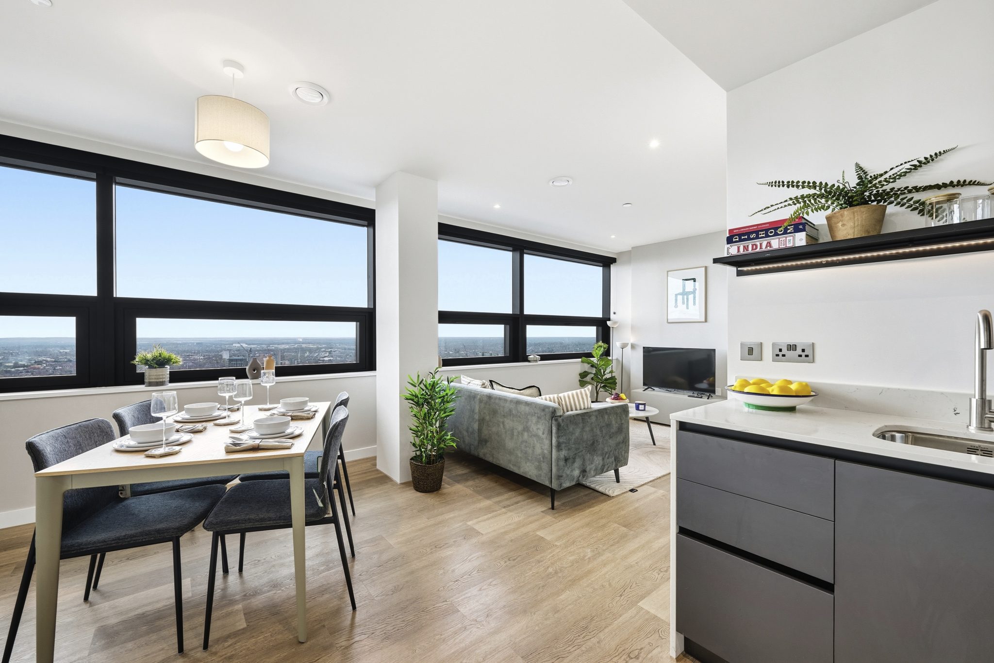 Octagon Living Area - One Bed Apartment to Rent in Birmingham