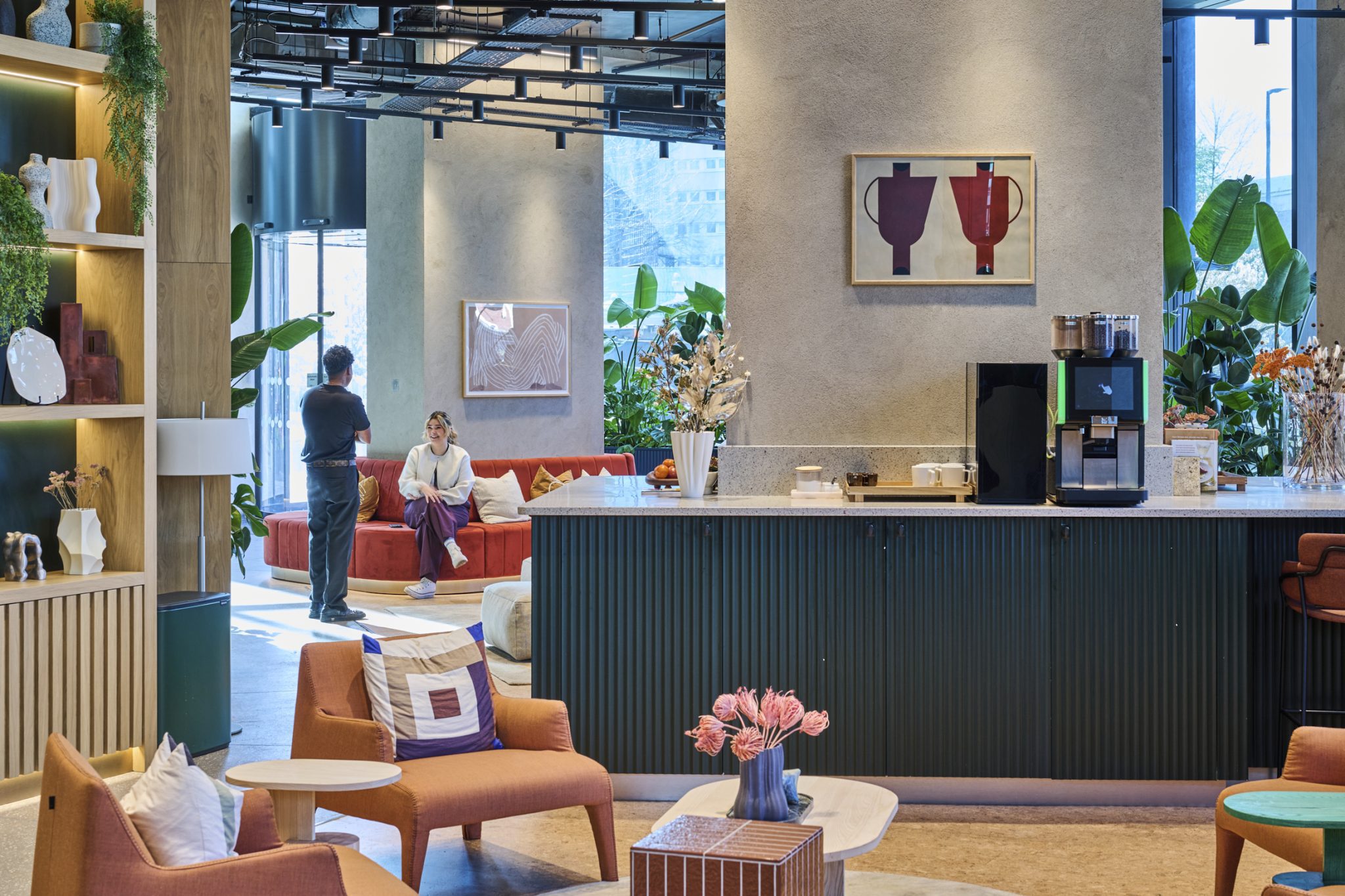 The Octagon Apartments - Residents Lounge Area